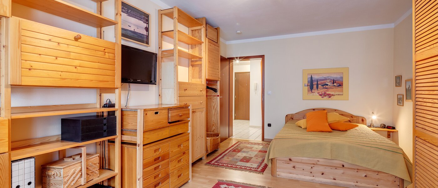 квартира München Berg am Laim 02 спальная комната 11292