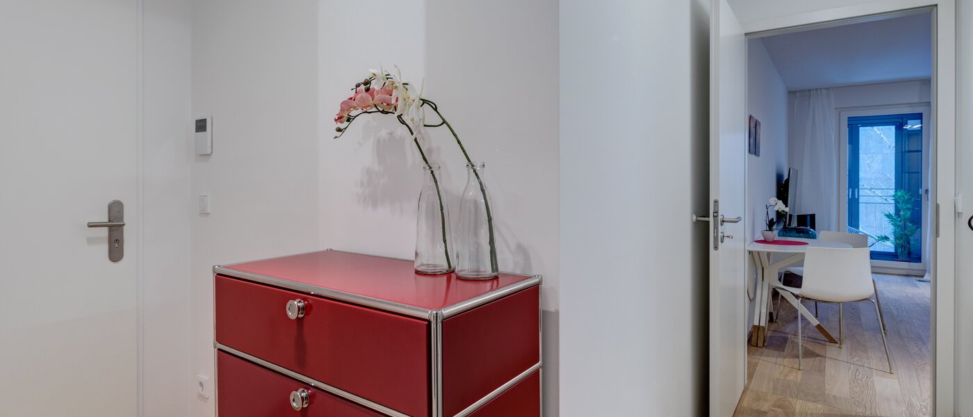 квартира München Bogenhausen 01 коридор 11300