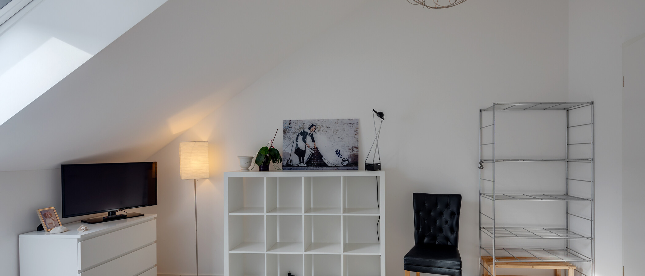 мансардная квартира München Schwabing-West (rund um den Bonner Platz) 02 2-я спальная комната 11304