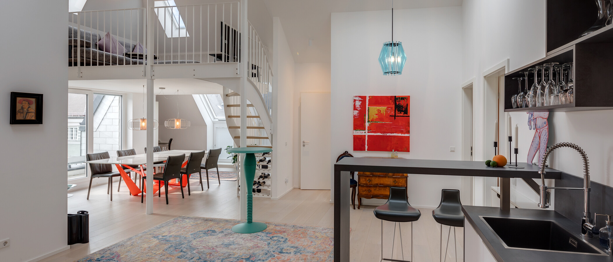 мансардная квартира München Schwabing-West (rund um den Bonner Platz) 01 жилое пространство 11304