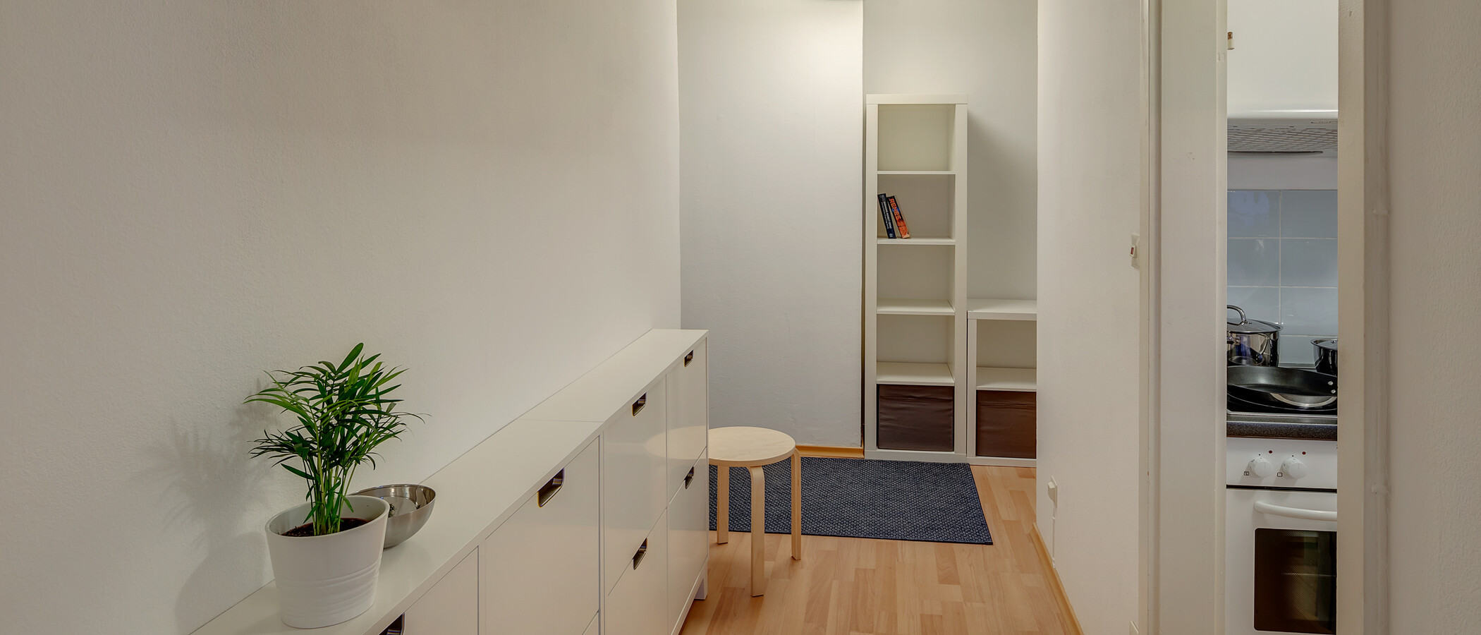 квартира München Schwabing-West 02 коридор 11320