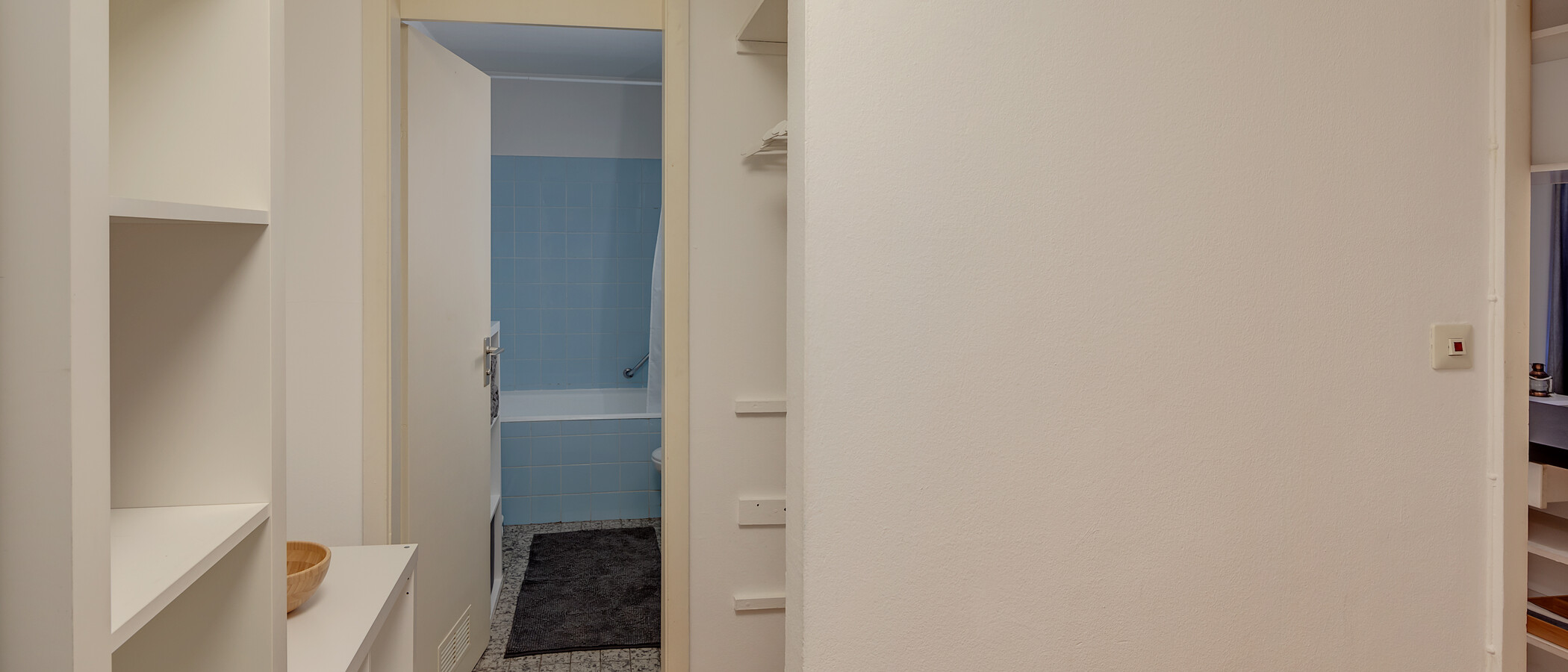 квартира München Schwabing-West 03 коридор 11320