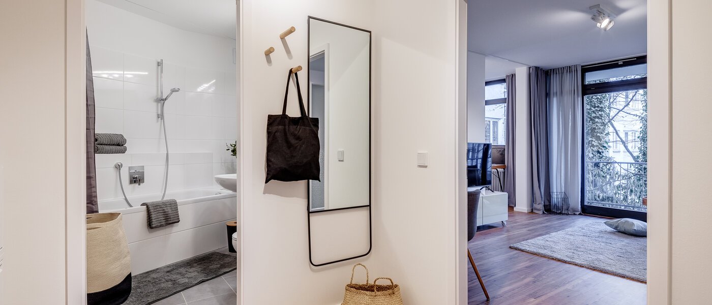 квартира München Lehel 01 коридор 11326