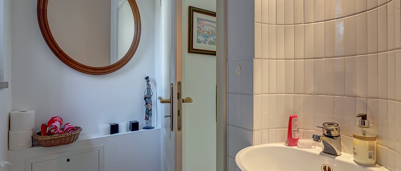 Особняк Starnberg 01 гостевой туалет 11331