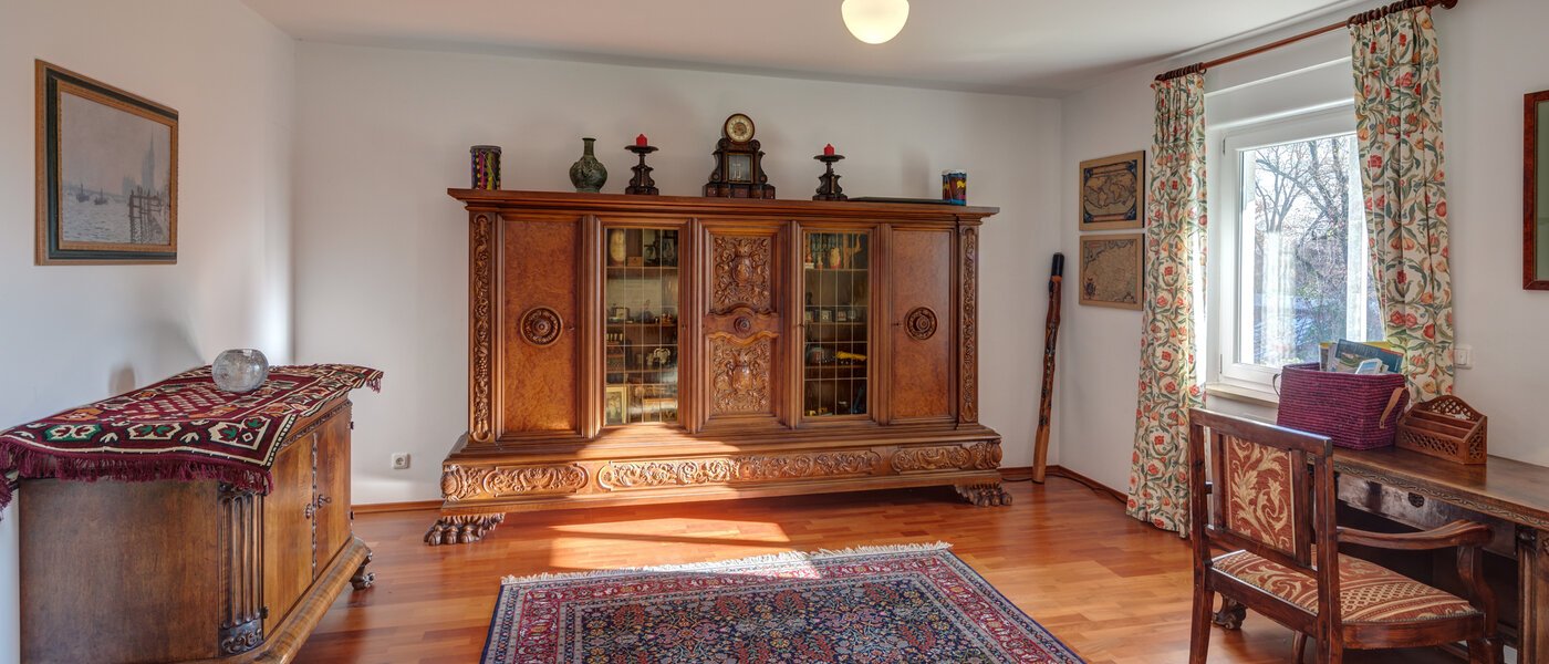 Особняк Starnberg 02 рабочий кабинет 11331