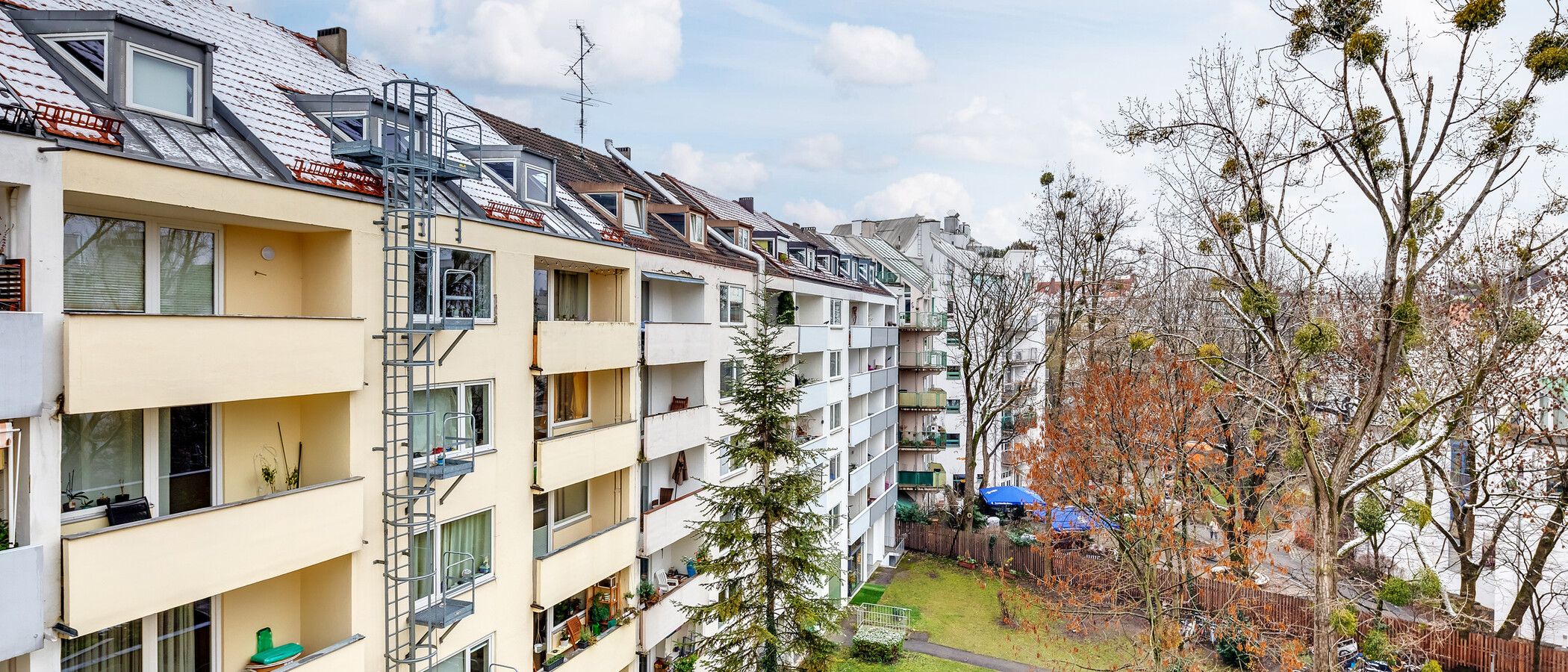 квартира München Schwabing-West (rund um den Hohenzollernplatz) 02 вид из окна 11346