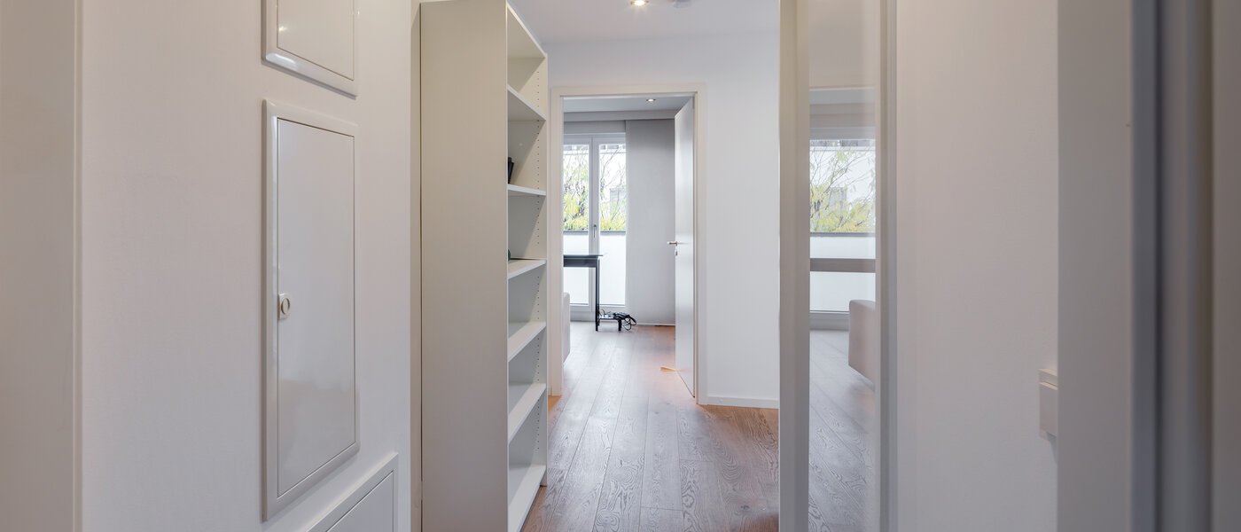 квартира München Schwabing-West 05 коридор 11349