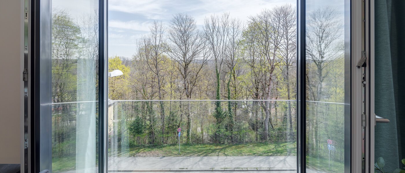 квартира München Obersendling 01 вид из окна 11350