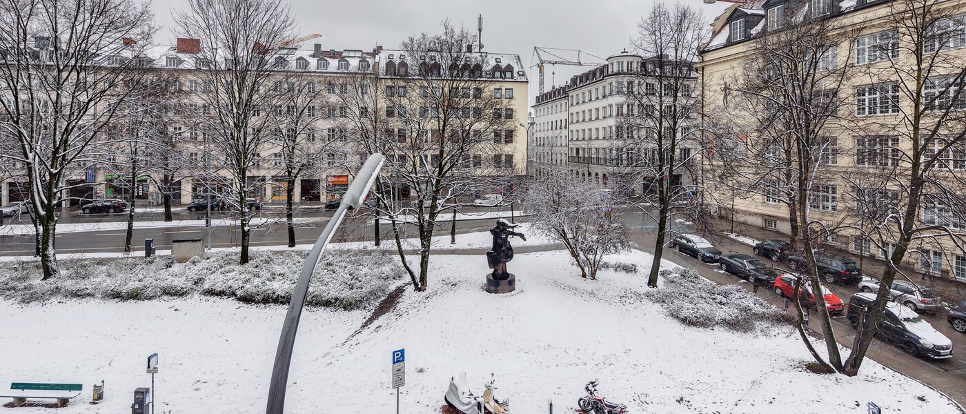 квартира München Altstadt 01 вид из окна 11371