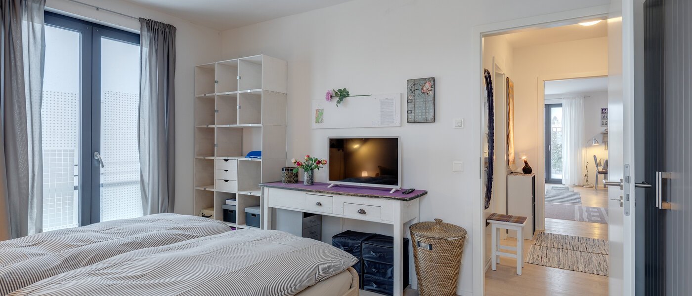 квартира München Oberföhring 02 спальная комната 11374