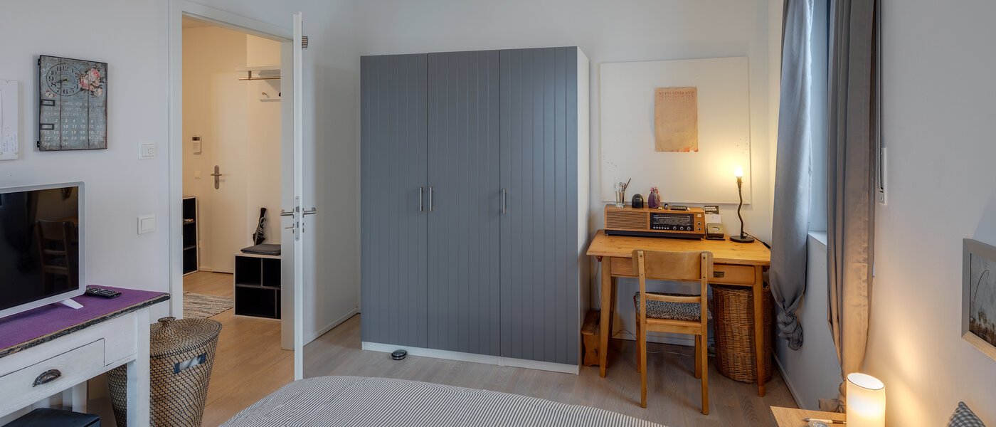 квартира München Oberföhring 03 спальная комната 11374