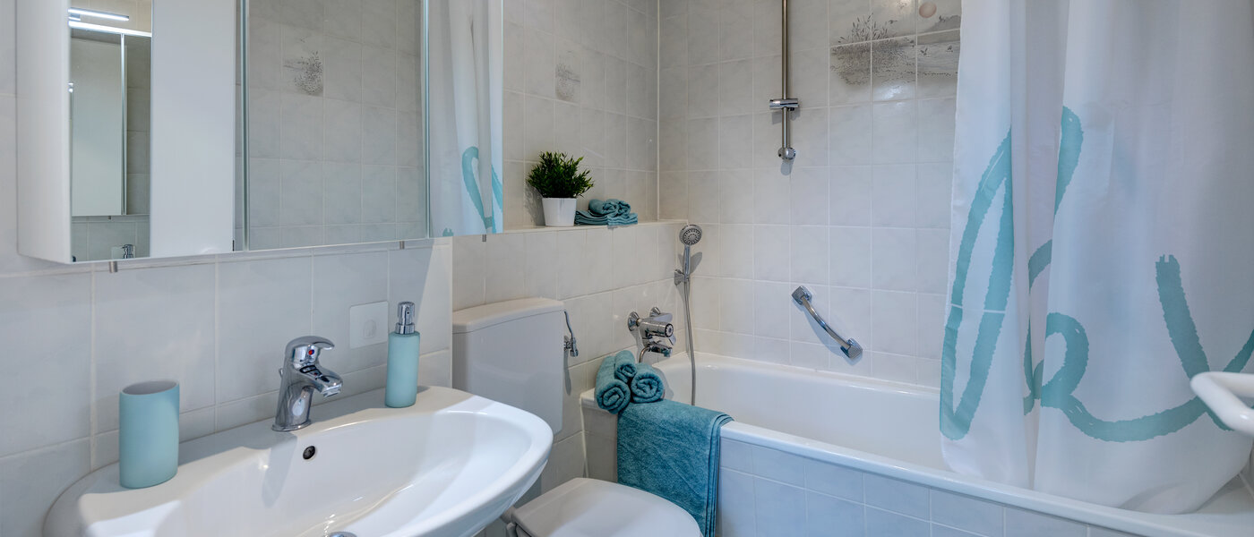 квартира Neufahrn b. Freising 01 ванная комната 11382