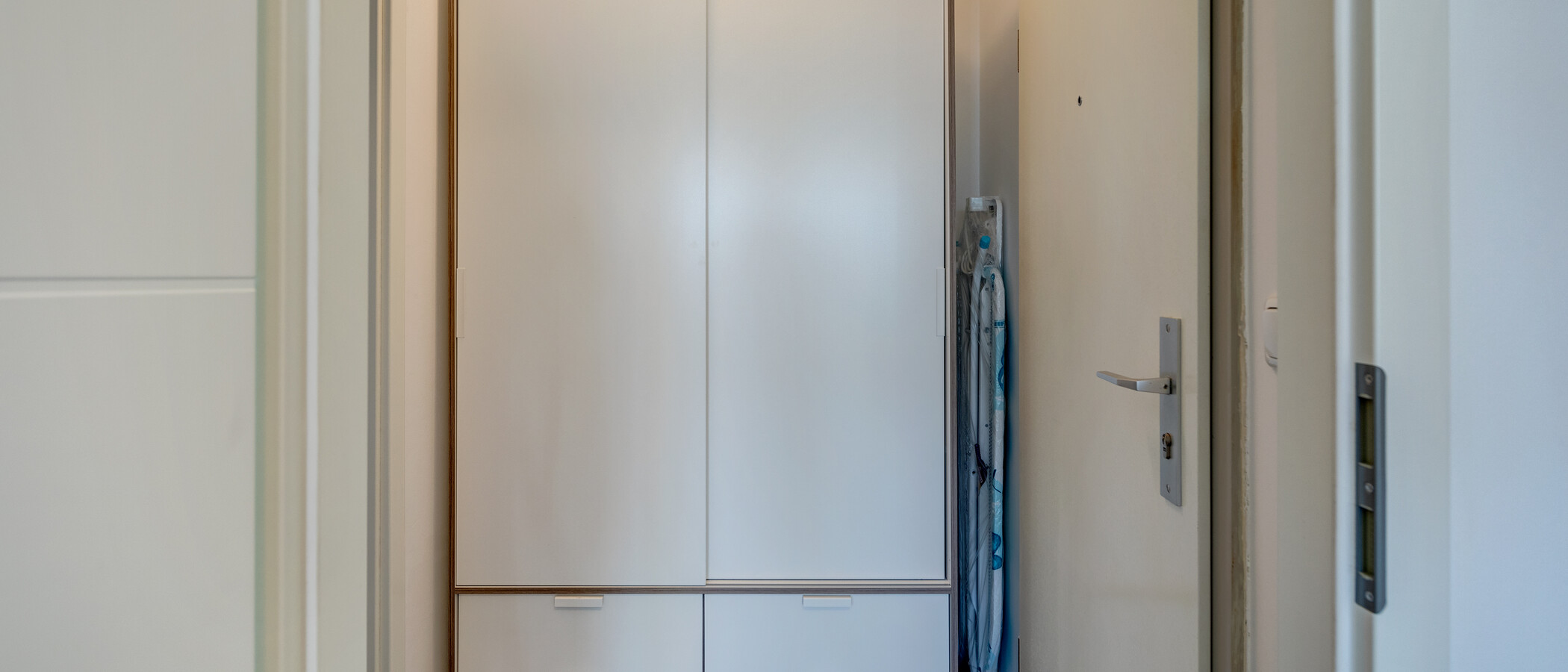 квартира München Milbertshofen 01 коридор 11407