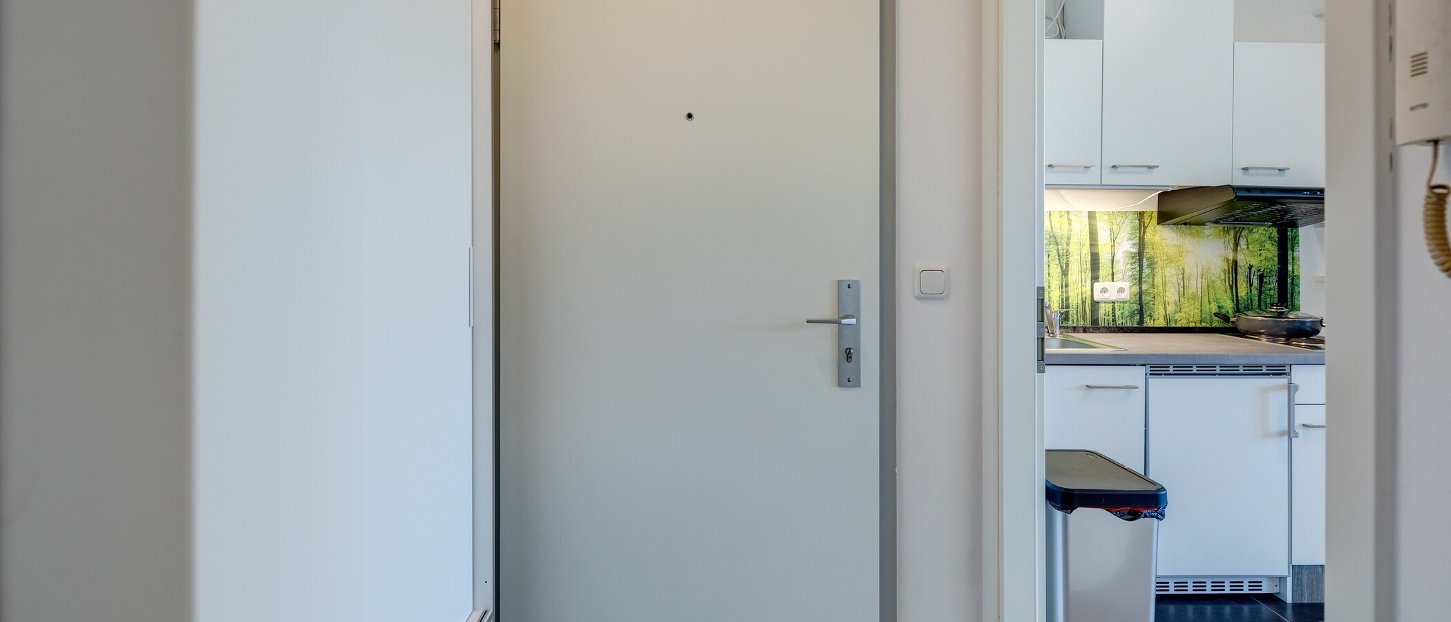 квартира München Milbertshofen 02 коридор 11407