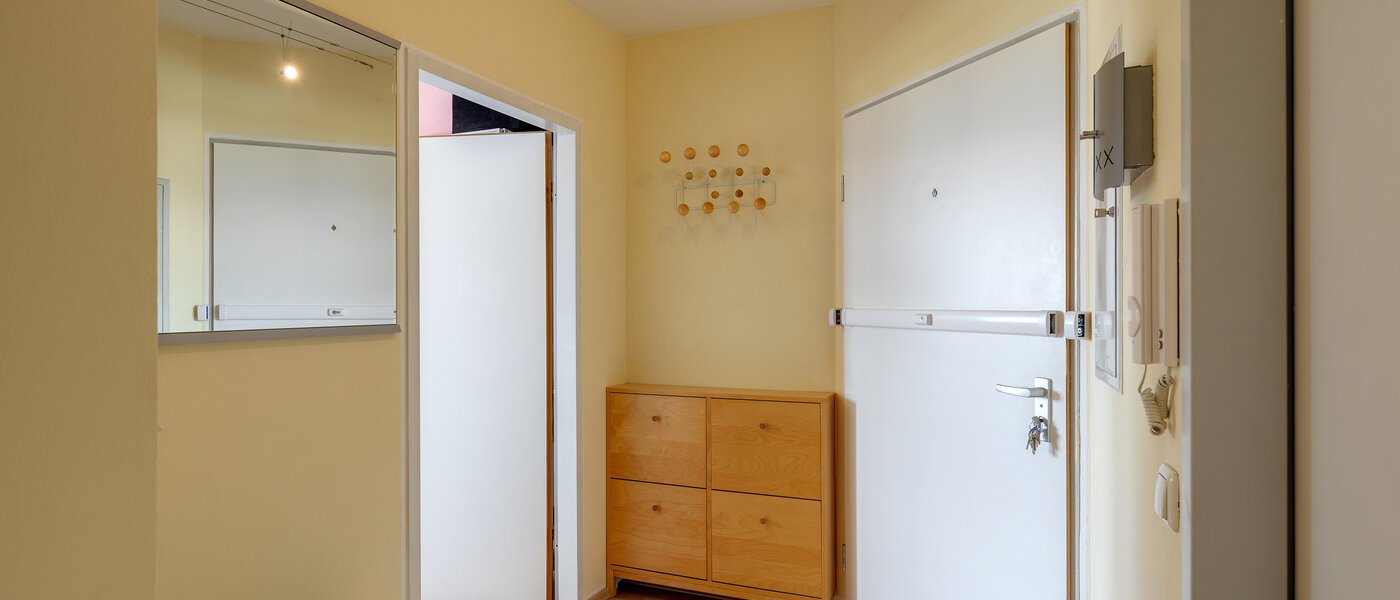 мансардная квартира München Schwanthalerhöhe 01 коридор 11426