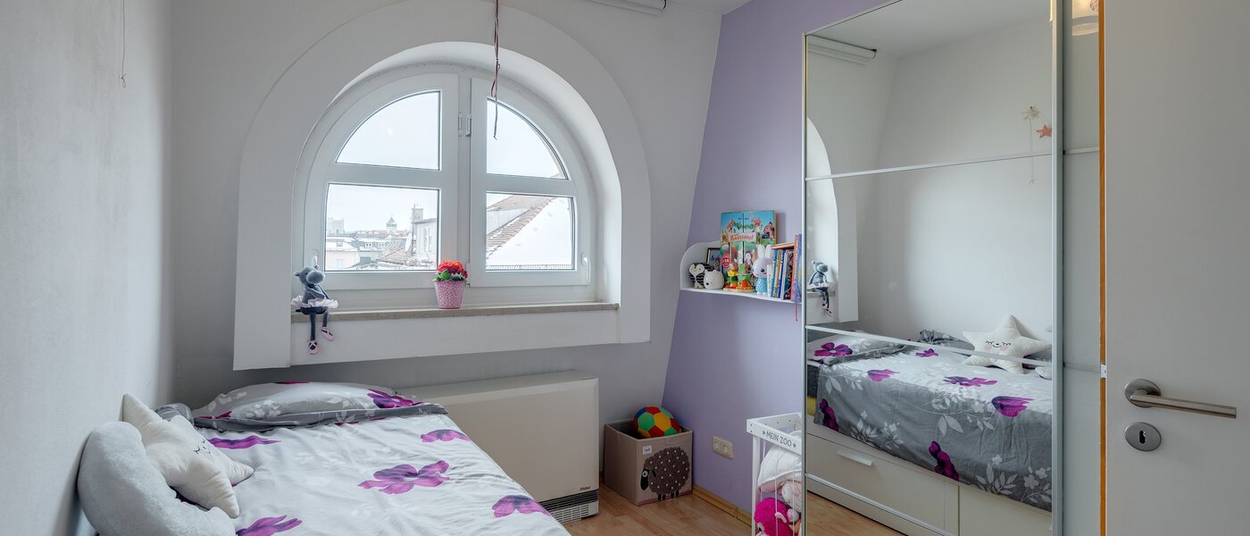 мансардная квартира München Schwanthalerhöhe 01 2-я спальная комната 11426