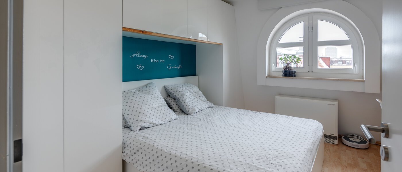 мансардная квартира München Schwanthalerhöhe 01 спальная комната 11426