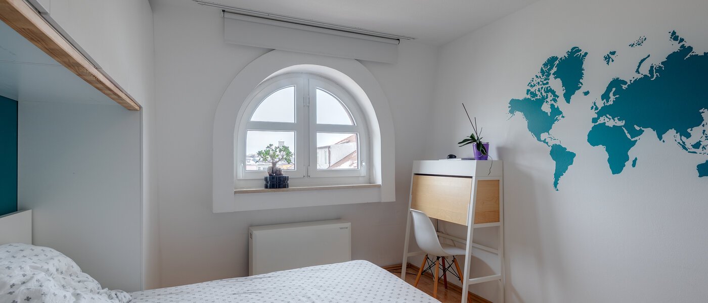 мансардная квартира München Schwanthalerhöhe 02 спальная комната 11426