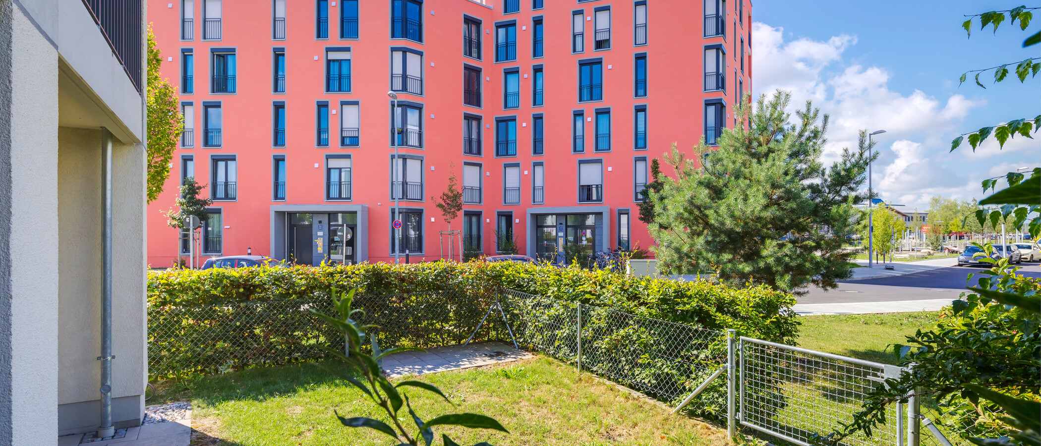 квартира с садом München Neuaubing 01 сад 11442
