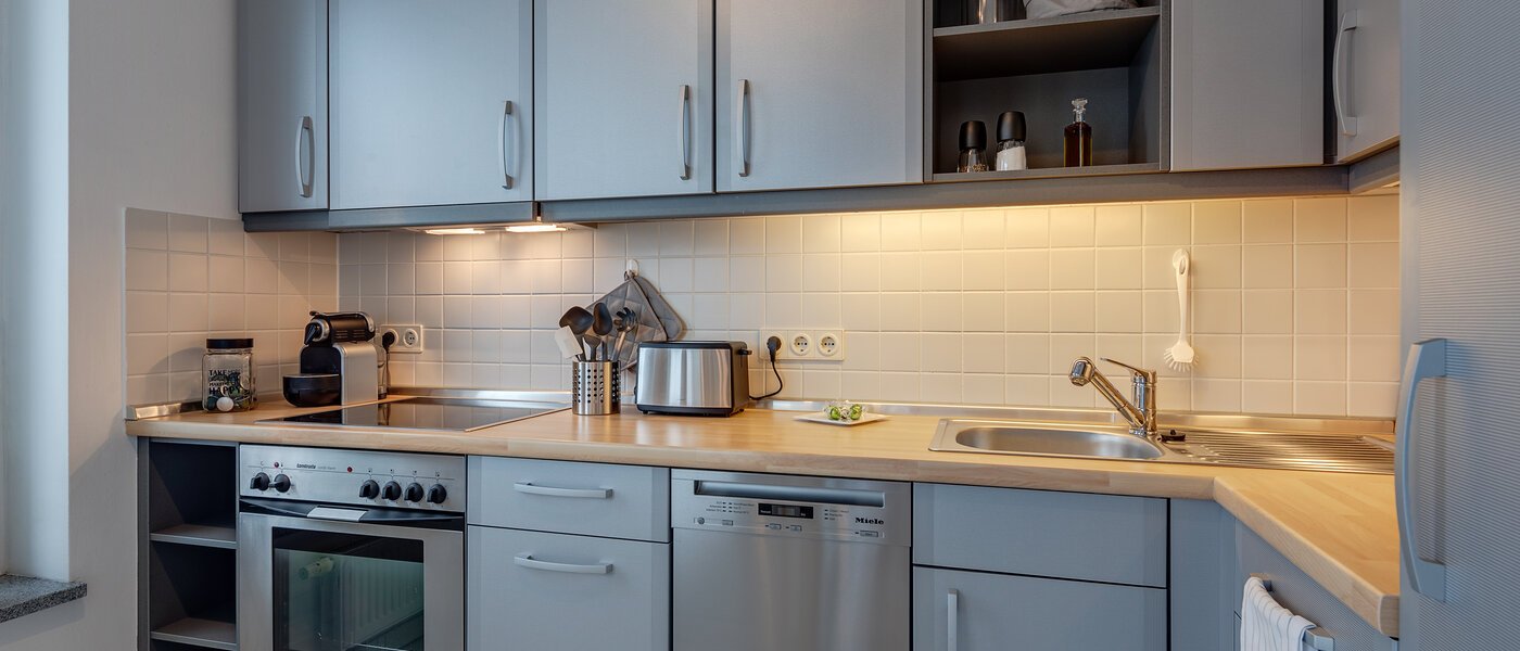 квартира München Maxvorstadt - Westen 01 кухня 11480