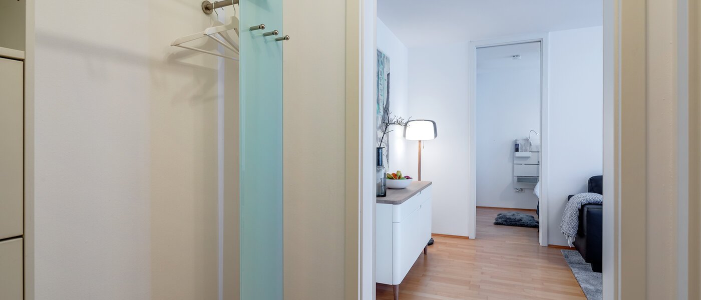 квартира München Maxvorstadt - Westen 01 коридор 11480