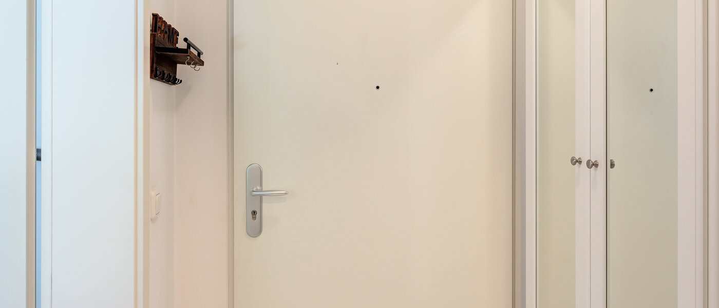 квартира München Milbertshofen 01 коридор 11493