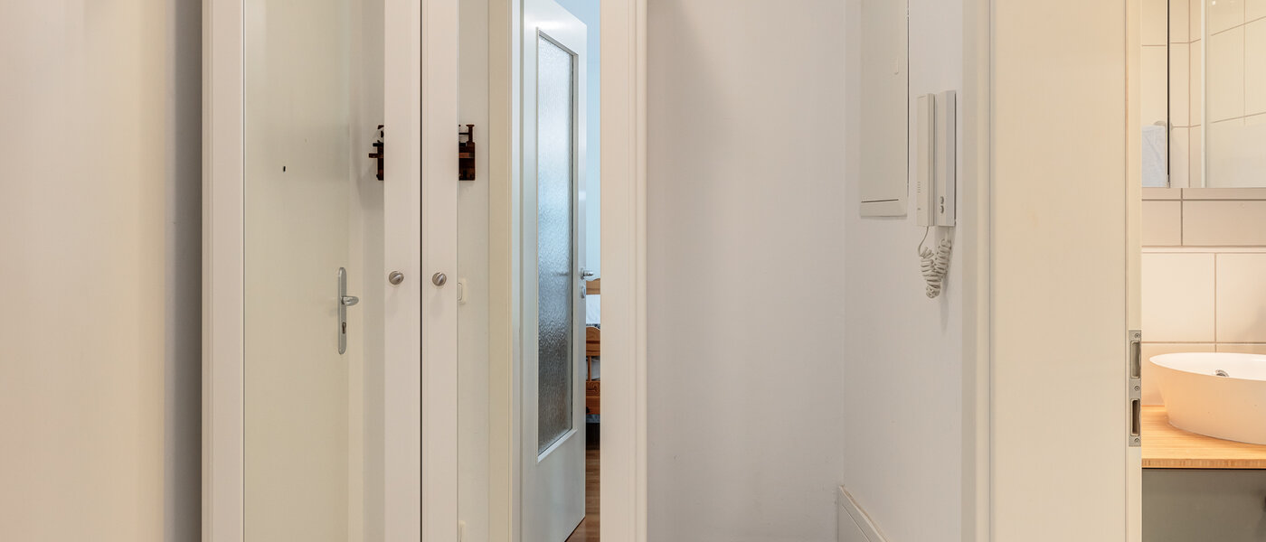 квартира München Milbertshofen 02 коридор 11493