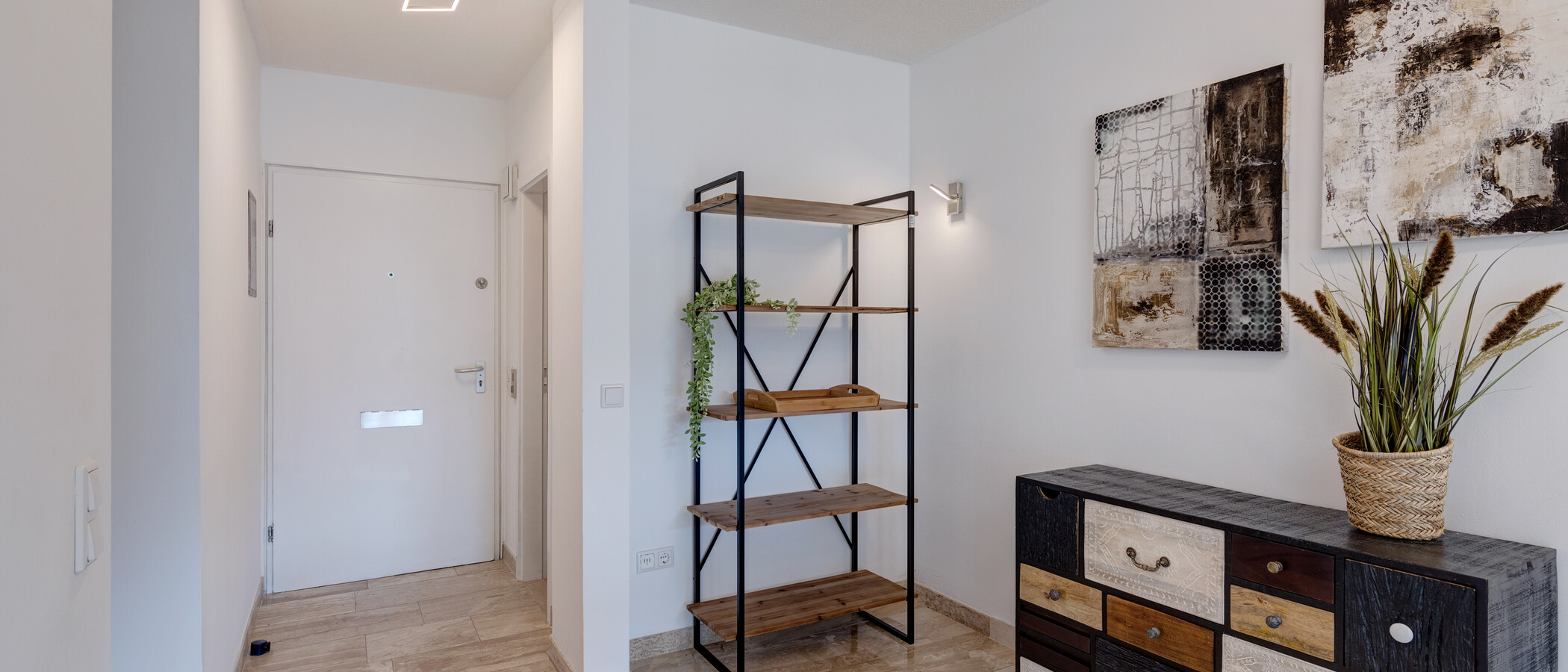 квартира München Schwabing (rechts der Leopoldstraße) 01 коридор 11509