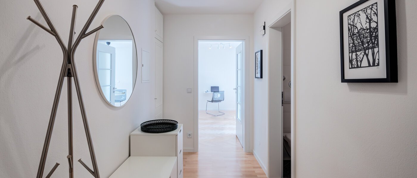 квартира München Schwabing-Nord (zw. Leopoldstraße & Englischen Garten) 02 коридор 11551