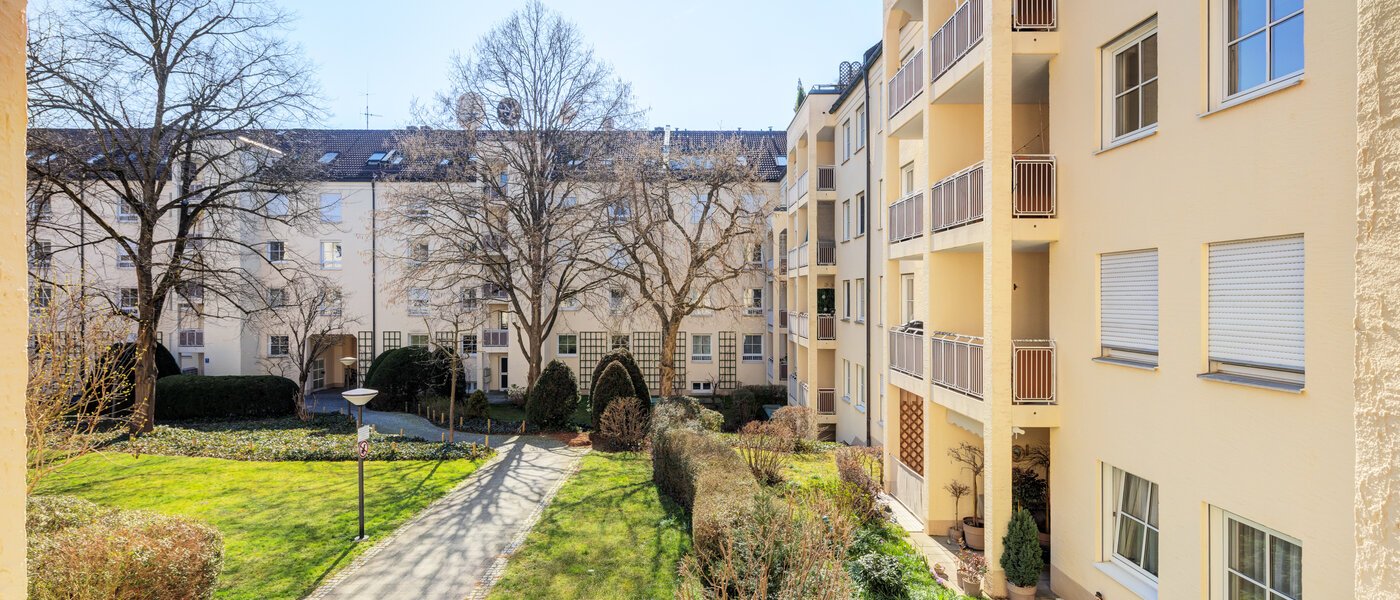 квартира München Schwabing-Nord (zw. Leopoldstraße & Englischen Garten) 01 вид из окна 11551