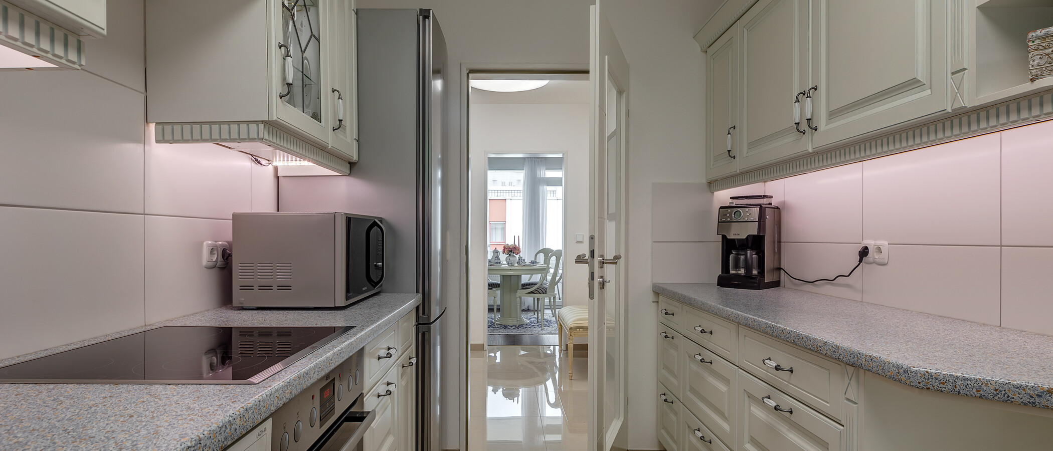 квартира München Thalkirchen 02 кухня 11557