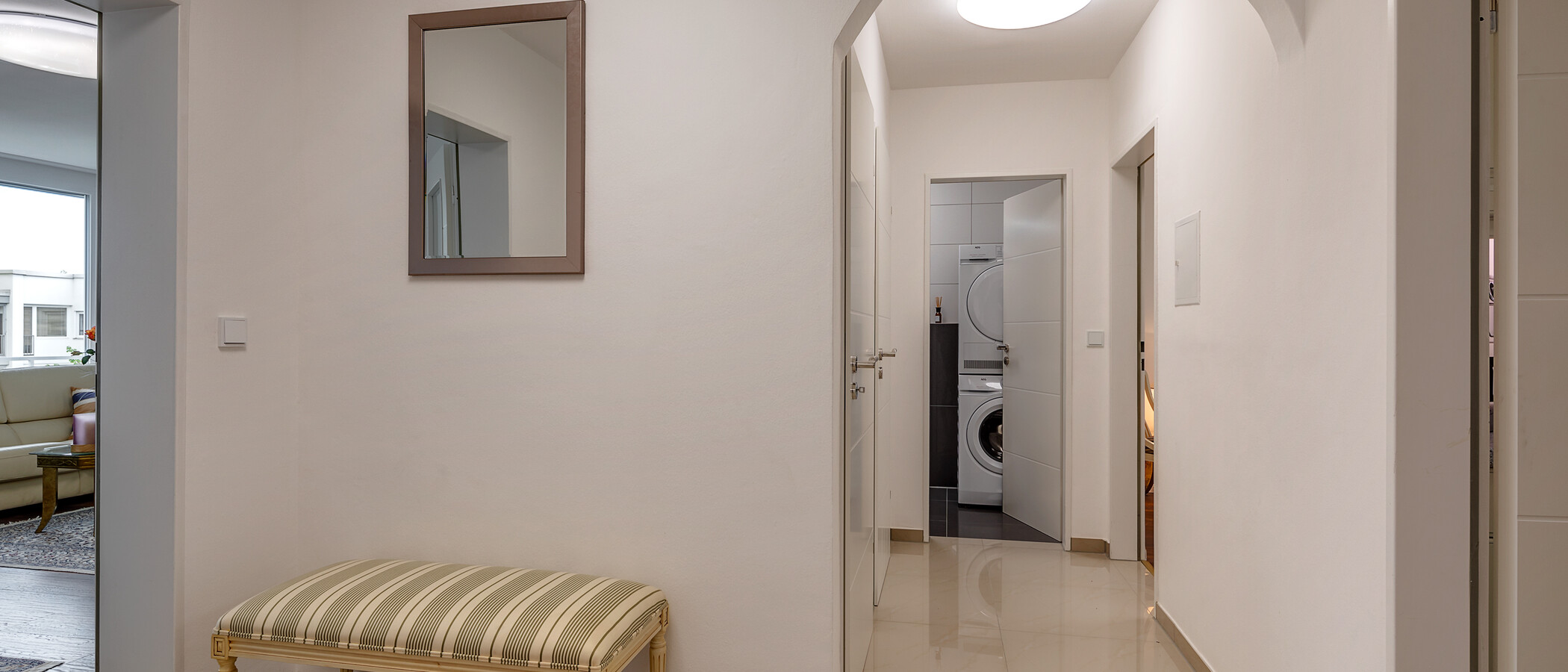 квартира München Thalkirchen 01 коридор 11557