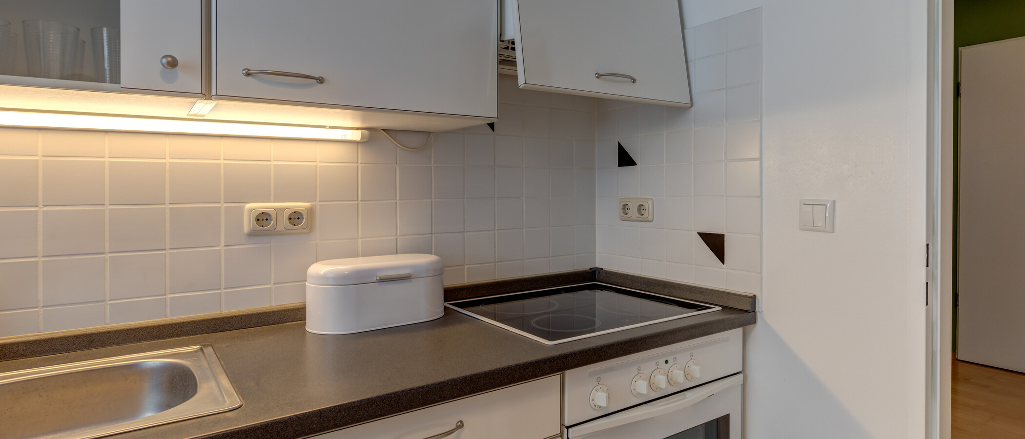 квартира München Schwabing-West (rund um den Hohenzollernplatz) 02 кухня 11583