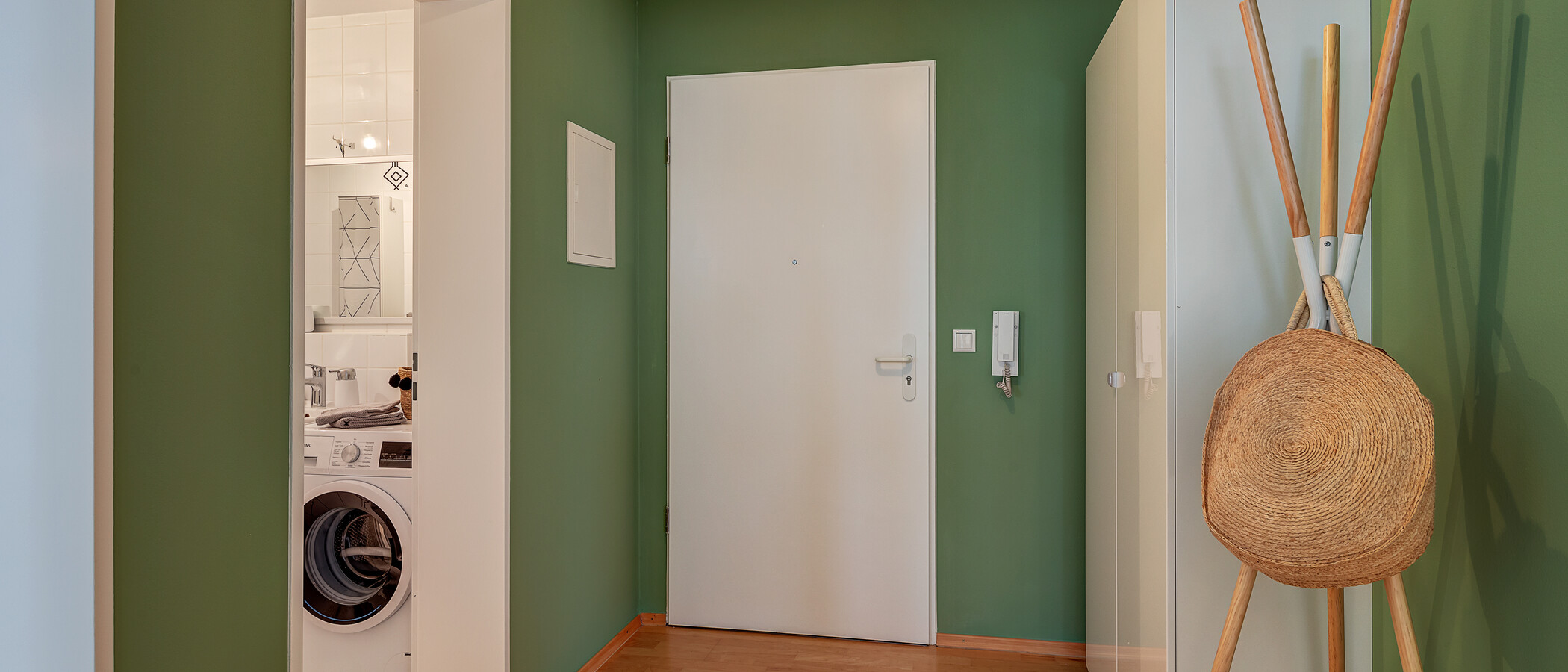 квартира München Schwabing-West (rund um den Hohenzollernplatz) 01 коридор 11583