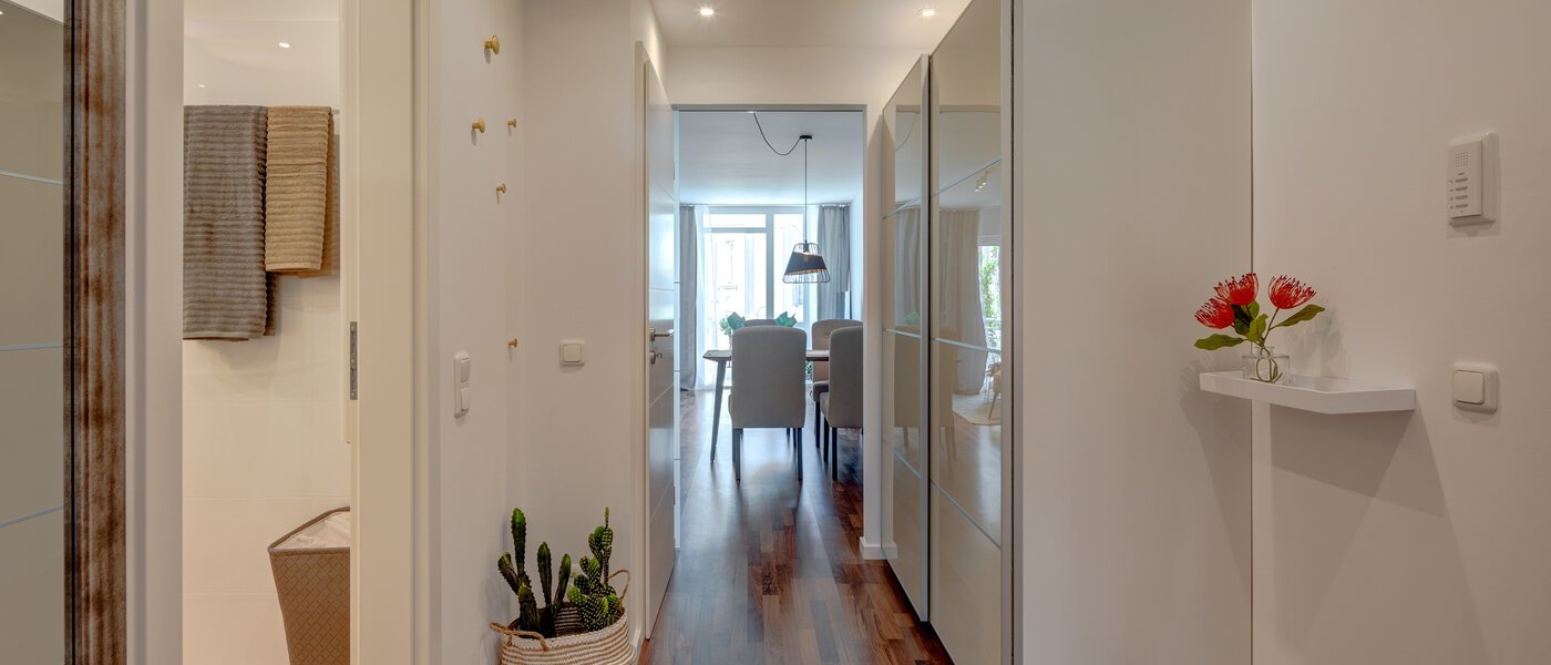 квартира München Schwabing (rechts der Leopoldstraße) 01 коридор 11606