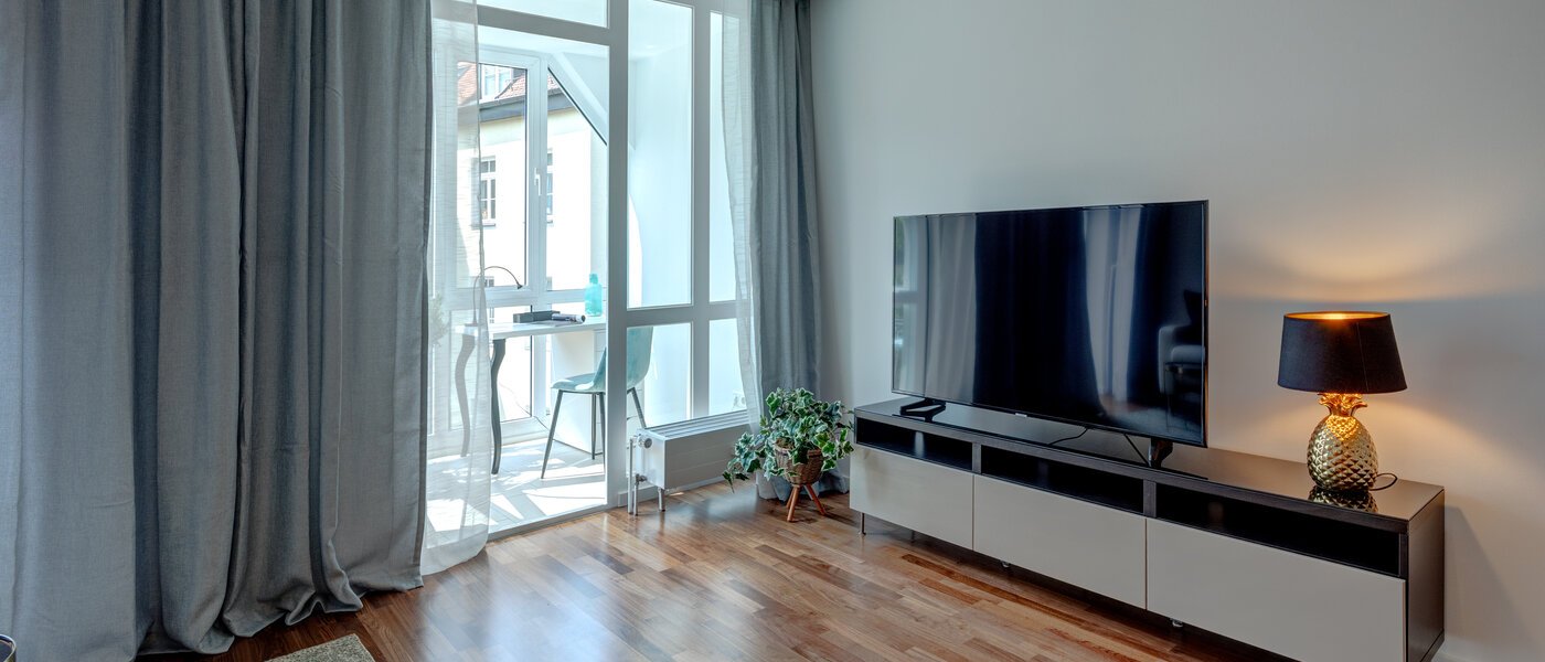 квартира München Schwabing (rechts der Leopoldstraße) 02 застекленная терраса 11606