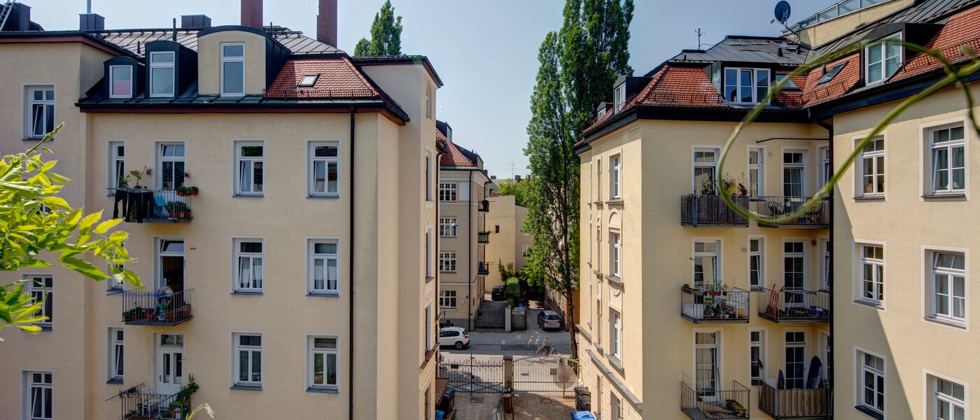 квартира München Schwabing (rechts der Leopoldstraße) 01 вид из окна 11606