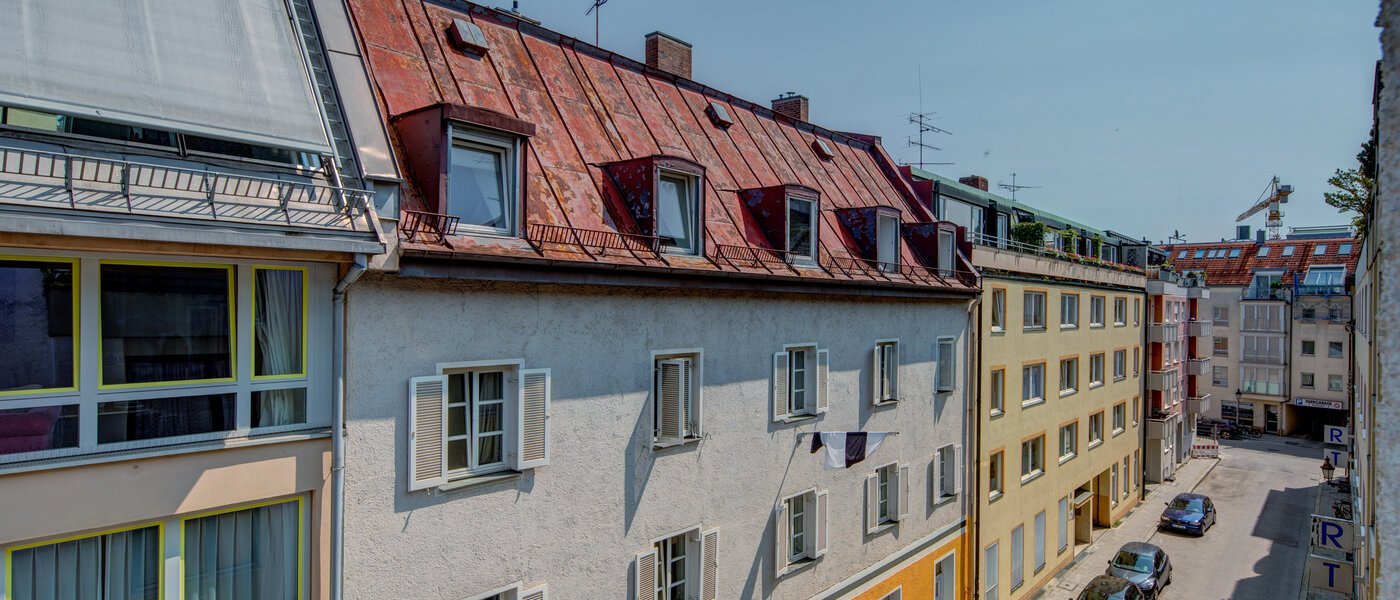 квартира München Schwabing (rechts der Leopoldstraße) 02 вид из окна 11606