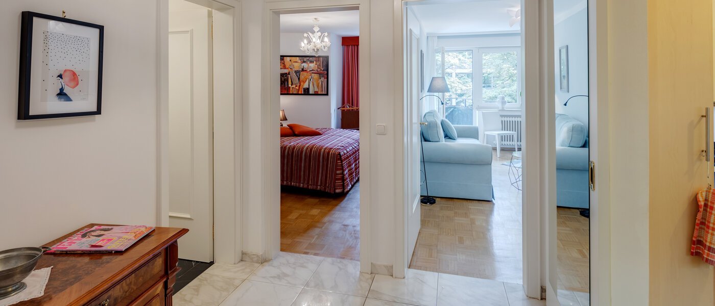 квартира München Gärtnerplatzviertel 02 коридор 11662