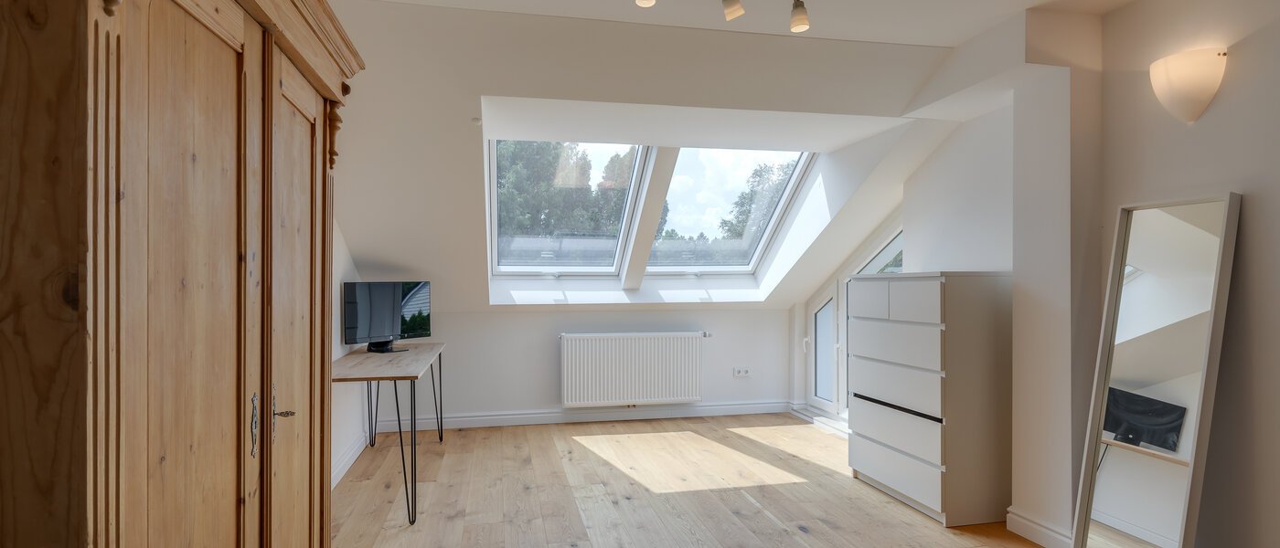 мансардная квартира Feldafing Tutzing 04 спальная комната 11697