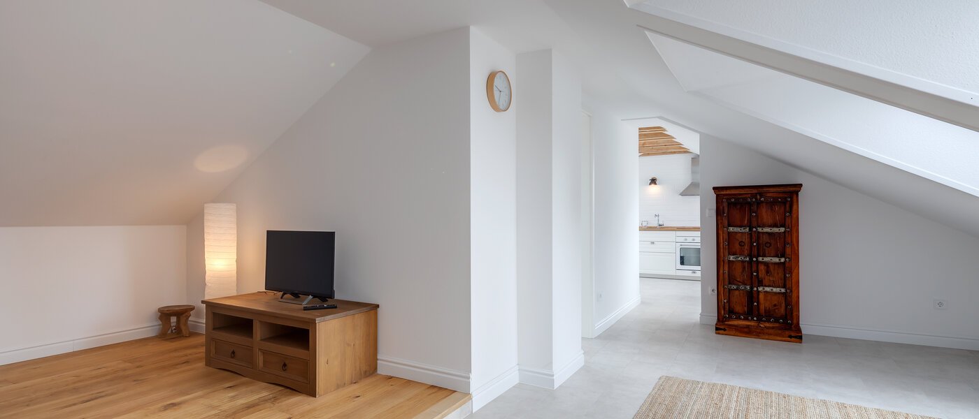 мансардная квартира Feldafing Tutzing 03 жилое пространство 11697