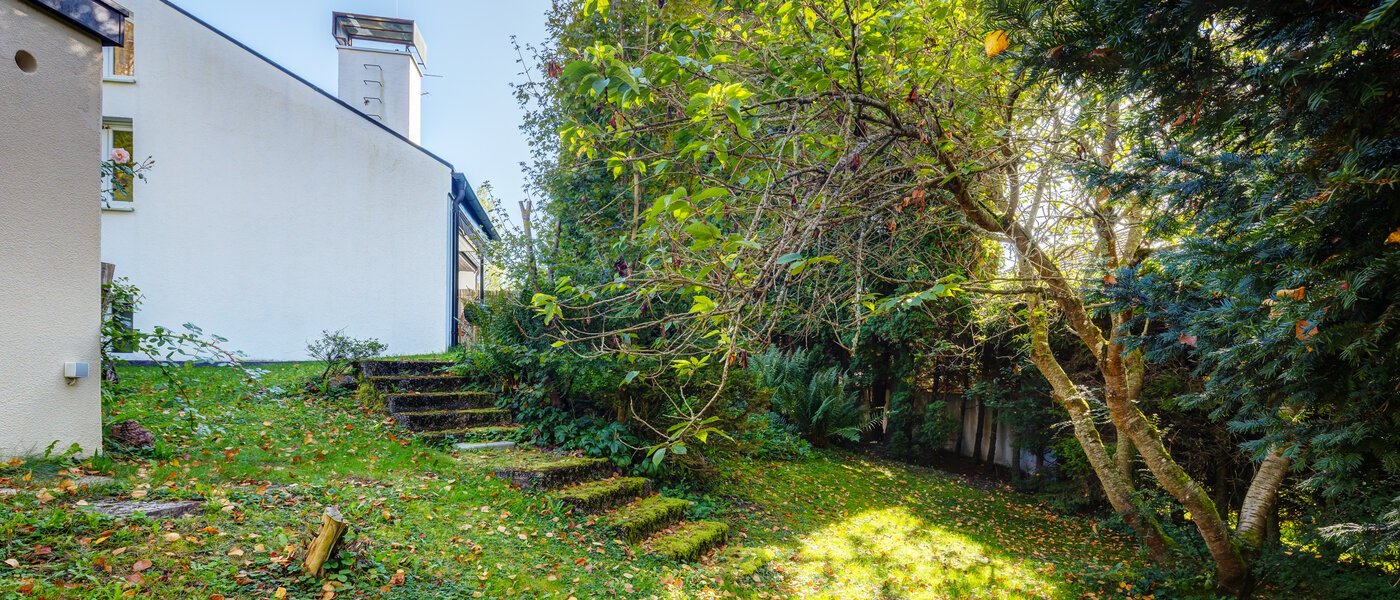 квартира с садом Feldafing 01 сад 11698