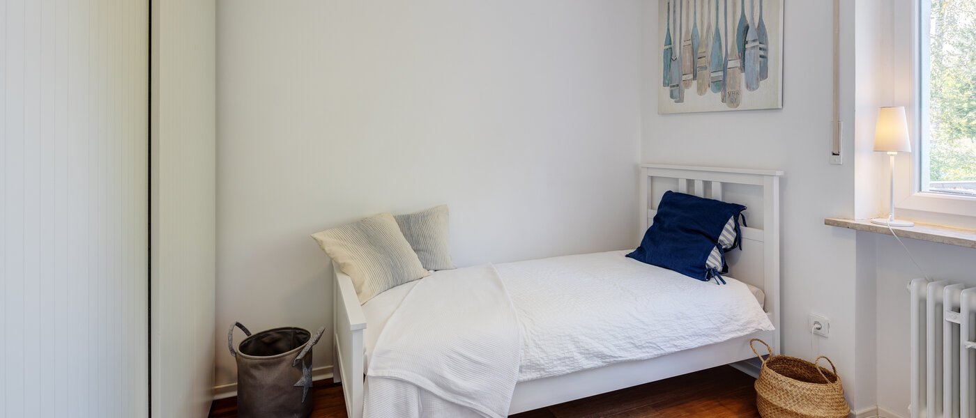 квартира с садом Feldafing 02 2-я спальная комната 11698