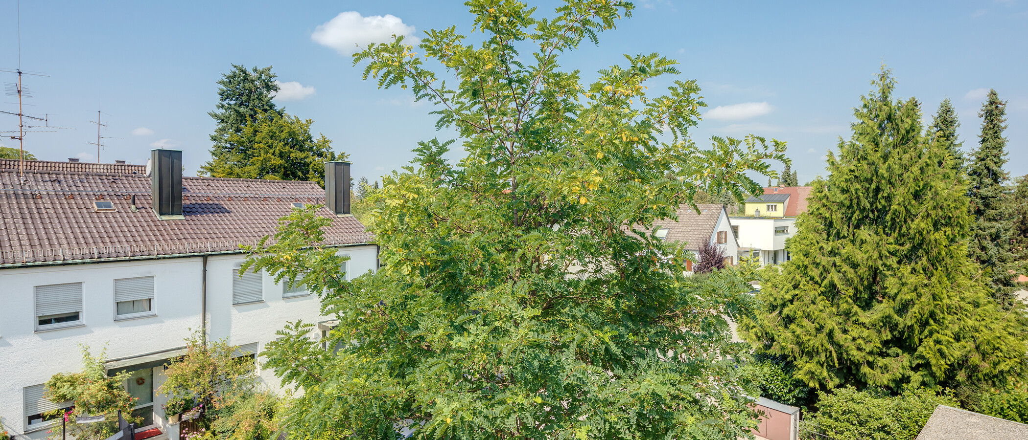 мансардная квартира München Großhadern 01 вид из окна 11784