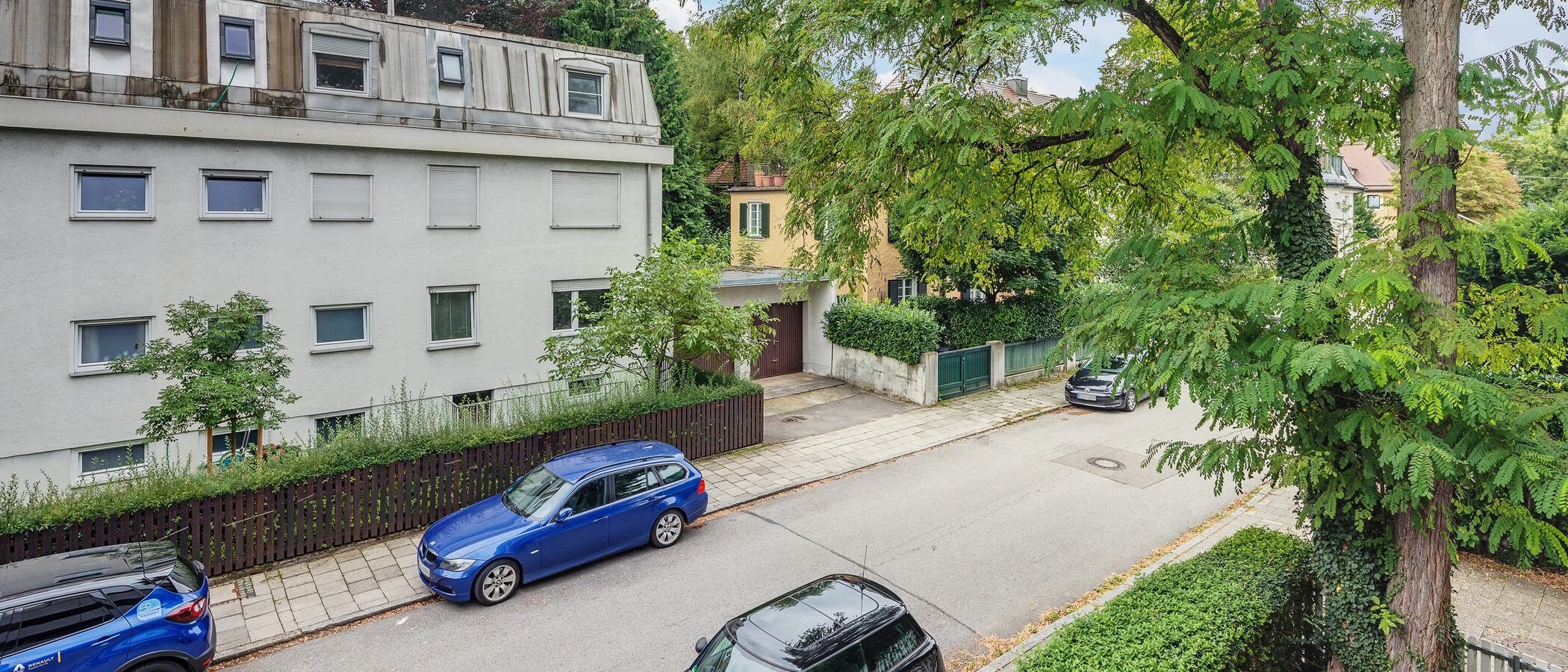квартира München Bogenhausen 01 вид из окна 11797