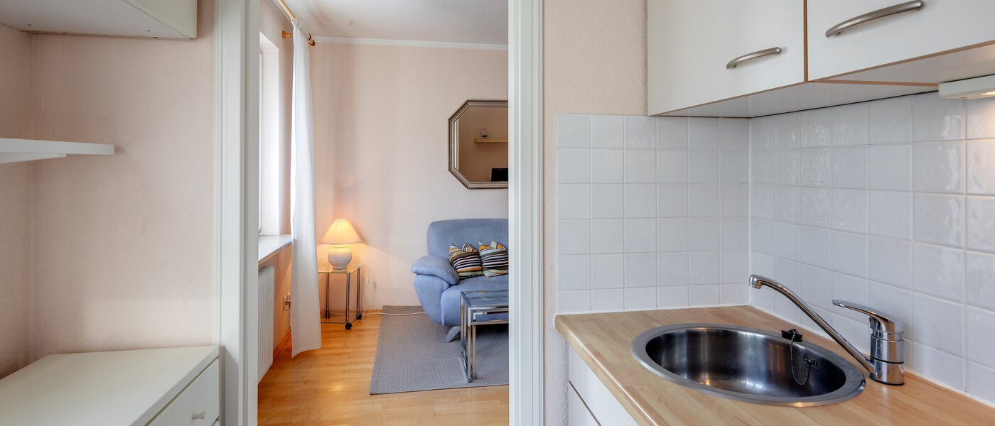 квартира München Schwabing-West (rund um den Hohenzollernplatz) 04 кухня 1187