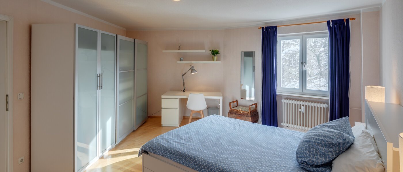 квартира München Schwabing-West (rund um den Hohenzollernplatz) 04 спальная комната 1187