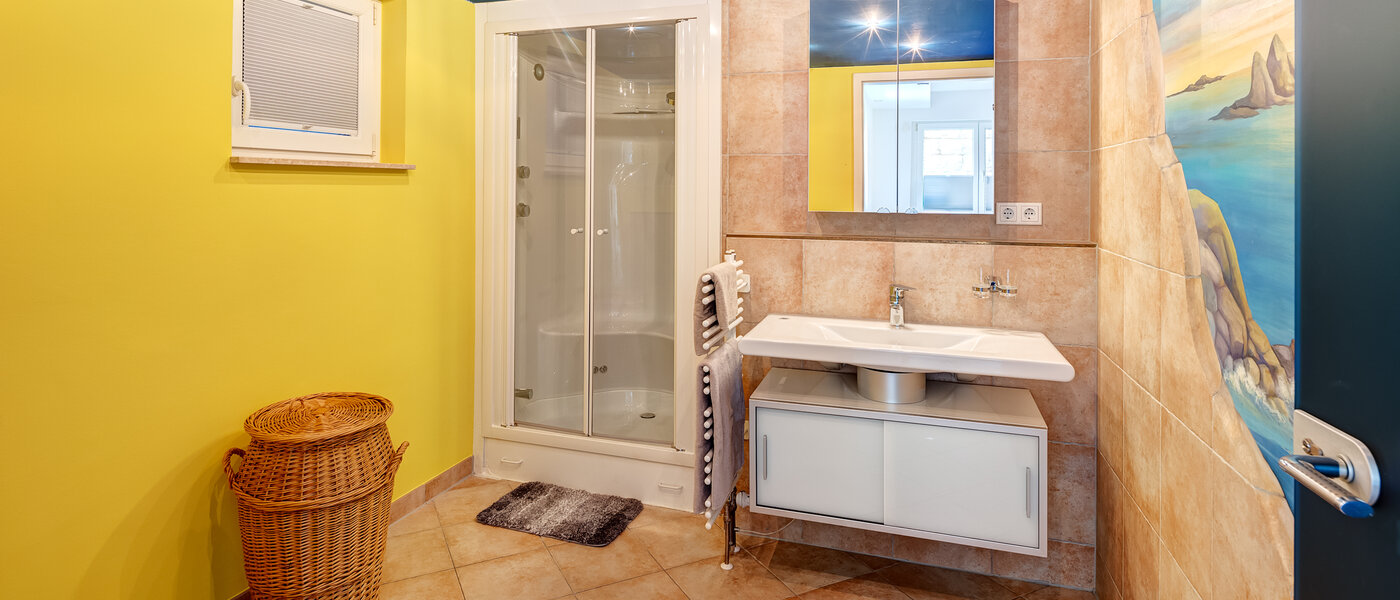 подвальная квартира Haar 01 ванная комната 11871