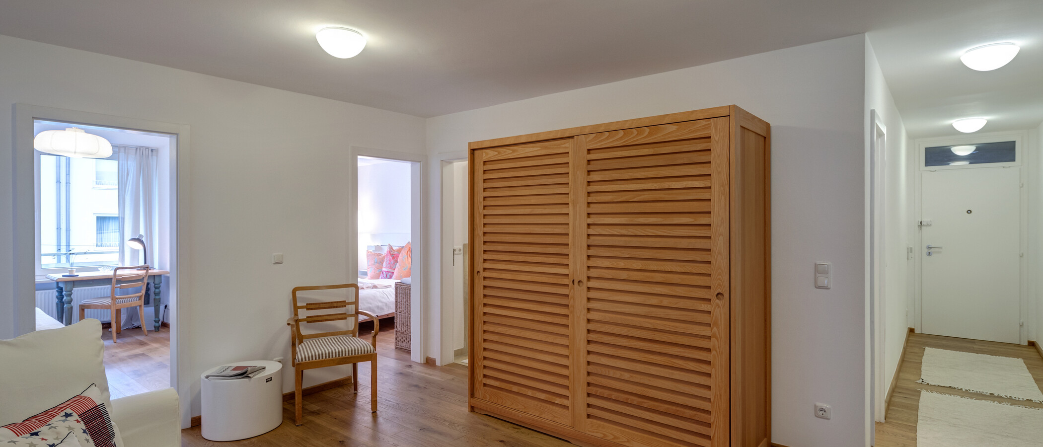 квартира München Schwabing (links der Leopoldstraße) 03 коридор 11895