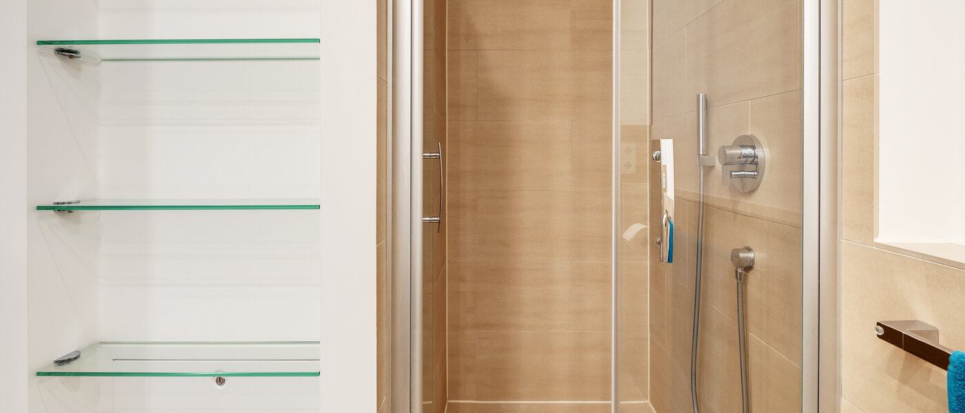 квартира München Schwabing-West (rund um den Hohenzollernplatz) 04 ванная комната 11899